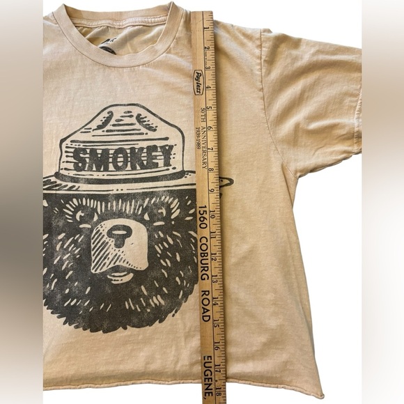 Smokey The Bear Tan Yellow Graphic Tee - Picture 7 of 16